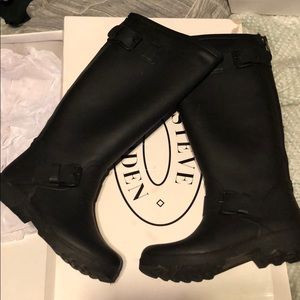 Steve Madden rain boots